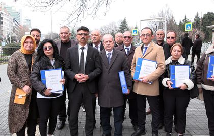 Alternatif Parti'nin kuruluş dilekçesi İçişleri Bakanlığı'na teslim edildi