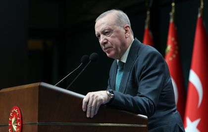 Cumhurbaşkanı Erdoğan: Türkiye karamsar tablonun dışındadır