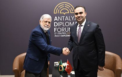 Bakan Kacır'dan Antalya'da yoğun diplomasi trafiği Açıklaması