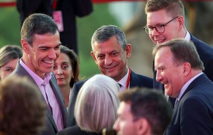 CHP Genel Başkanı Özel, İspanya'da GPM liderler resepsiyonuna katıldı