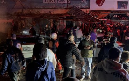 İsrail ordusu Lübnan'ın Sayda kentinde bir aracı hedef aldı