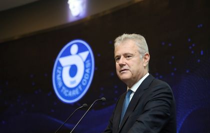İzmir iş dünyası temsilcileri ''Türkiye Yüzyılı Yatırım İçin Güçlü Merkez Programı''nı değerlendirdi