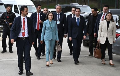 Moldova Cumhurbaşkanı Sandu'dan ''Karadeniz bölgesinde barış'' için işbirliği mesajı Açıklaması