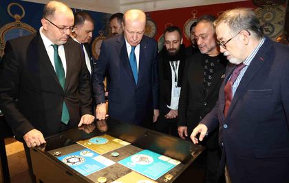 Cumhurbaşkanı Erdoğan, 'Muhteşem Cep Saatleri Koleksiyonu' sergisini gezdi