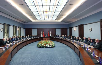 AK Parti'de MYK toplandı