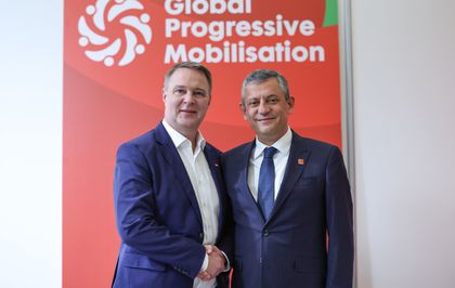 CHP Genel Başkanı Özel, Avusturya Sosyal Demokrat Partisi Genel Başkanı Babler ile bir araya geldi