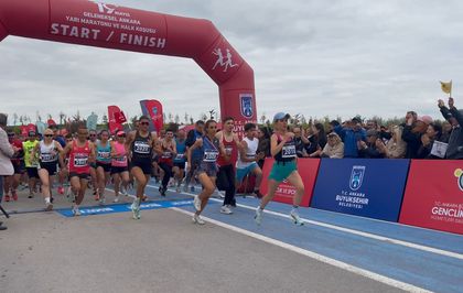 19 Mayıs Ankara Yarı Maratonu ve Halk Koşusu Büyük Katılımla Gerçekleşti