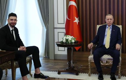 Cumhurbaşkanı Erdoğan, Alperen Şengün'ü kabul etti