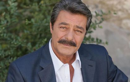 Kadir İnanır entübe edildi