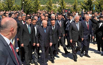 Bahçeli: Ülkücü için makam emanettir