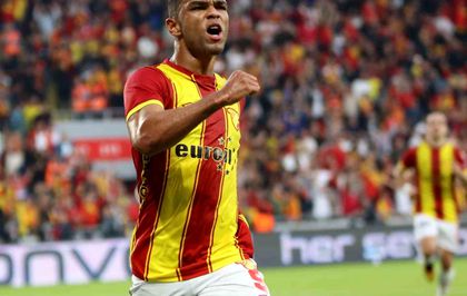 Göztepe, Lille ile Juan için görüşüyor