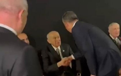 Bahçeli ve Özel, Koç Holding'in resepsiyonunda bir araya geldi