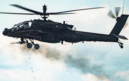 Savaşta bir ilk! ABD ordusuna ait helikopter Hürmüz Boğazı'nda düştü