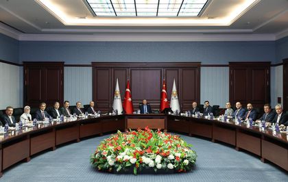 AK Parti MYK, Erdoğan başkanlığında toplandı