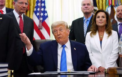Trump, skandallarla anılan Demokrat Partili ismi domuza benzetti