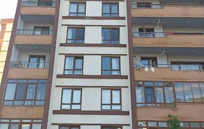 Nevşehir'de binanın 5'inci katındaki pencereden düşen çocuk öldü