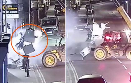 Film gibi soygun: Çalıntı iş makinesiyle ATM'yi duvardan söküp kaçtılar