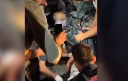 Şanlıurfa'da iki otomobil çarpıştı: 2 ölü, 8 yaralı