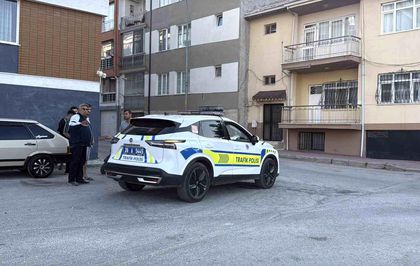 Motosikletin çaptığı bisikletli çocuk yaralandı: Kaza anı kamerada