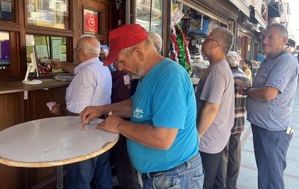 Bir il bu olayı konuşuyor! 100 lira verdi, 8 milyon TL kazandı