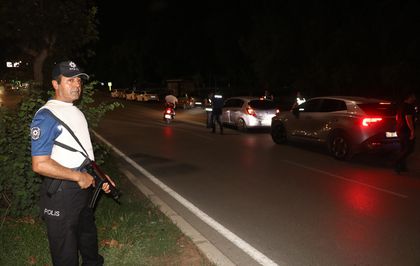 Adana'da dev denetim: 35 aranan şüpheli yakalandı