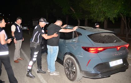 Adana'da huzur ve güven uygulaması: 140 sürücüye 3,6 milyon TL ceza