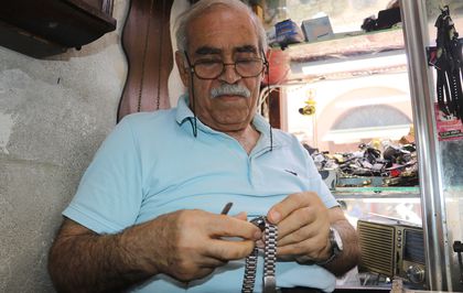 51 yıldır saat tamirine adanmış bir ömür: İsmail usta