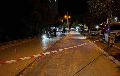 Adana'da Yürürken Silahlı Saldırı: 1 Yaralı
