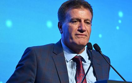 KKTC Ulaştırma Bakanı Erhan Arıklı görevden alındı