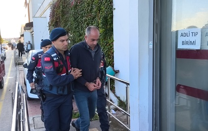 Adana Çukurova'da belediyedeki ihale soruşturmasında 4 yüklenicinin işlemleri sürüyor