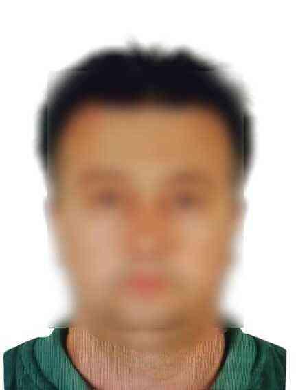 Çıkan tartışmada taksici, yayaya yumruk atarak burnunu kırdı