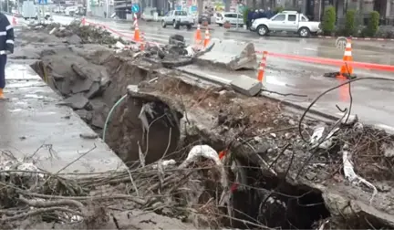 Şiddetli Yağış Sele Neden Oldu