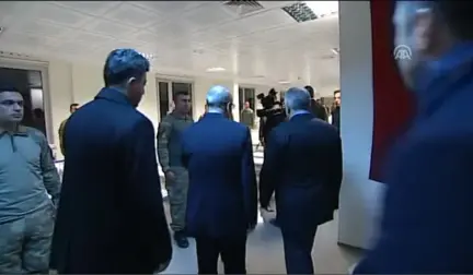 Arşiv) - Başbakan Yıldırım'la Aynı Sofrayı Paylaşan Asker Şehit Oldu