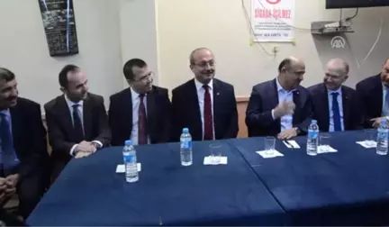 Bakan Işık, Malkara Ilçesinde Akrabalarını Ziyaret Etti - Tekirdağ