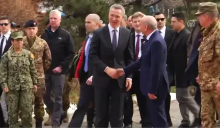 NATO Genel Sekreteri Stoltenberg Kosova'da