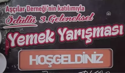 Kadınlar En Iyi Yöresel Yemek Için Yarıştı