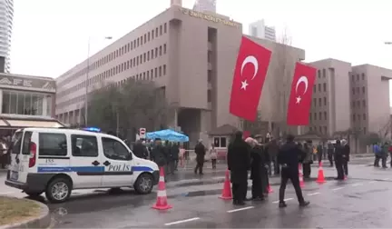 Kılıçdaroğlu, Şehit Polis Fethi Sekin Caddesi ve Musa Can Sokağı Tabelaların Açılışını...