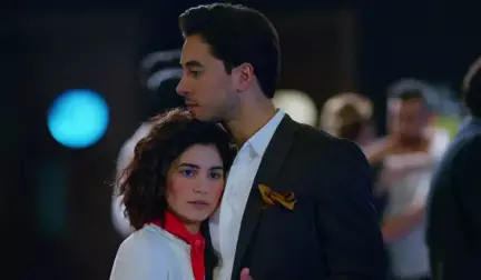 'Seviyor Sevmiyor' Dizisi Final Yapacak