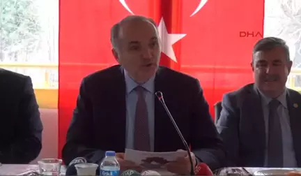 Bakan Özlü: Mevcut Sistemle Türkiye Mehter Gibi Iki Ileri Bir Geri Gidiyor