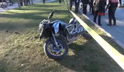 Adana'da Yunus Ekibi Kaza Yaptı: 1 Polis Şehit, 1 Polis Yaralı