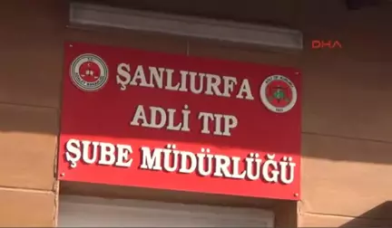 Şanlıurfa'da, Minibüs Ile Otomobil Çarpıştı: 1 Ölü, 3 Yaralı