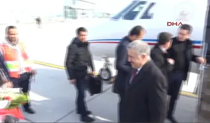 Kars Bakan Arslan: Bir Kamyonda Iki Şoför, Biri Öne Biri Arkaya Sürmesin