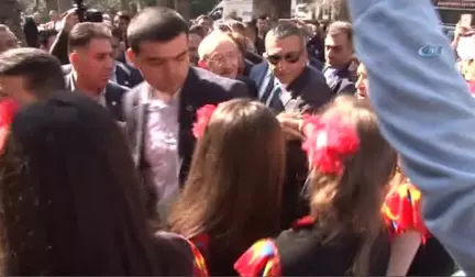 Kılıçdaroğlu Romanlarla Buluştu