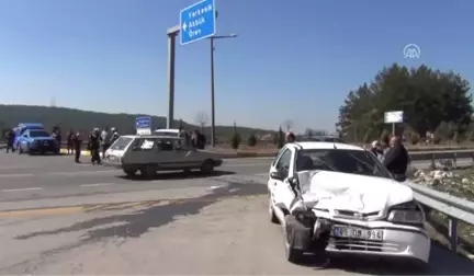 Trafik Kazası: 6 Yaralı