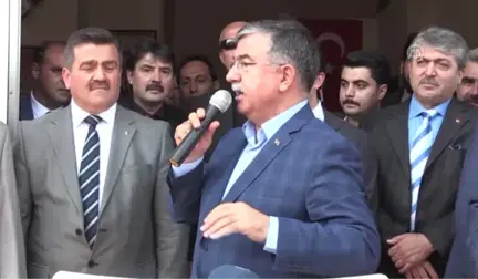 Milli Eğitim Bakanı Yılmaz Mersin'de