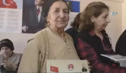 Çankayalı Kadınlardan Hakkari'ye Gönül Örgüsü