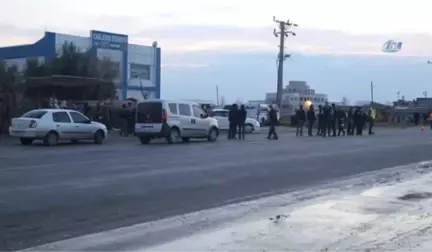 Silopi'de Trafik Kazası: 2 Ölü, 4 Yaralı