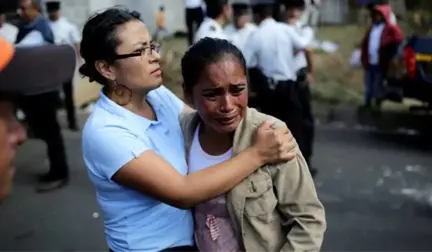 Guatemala'da Yurt Yangını: 19 Genç Kız Öldü