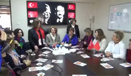 CHP'li Kadınlardan Bakan Kaya'ya Destek