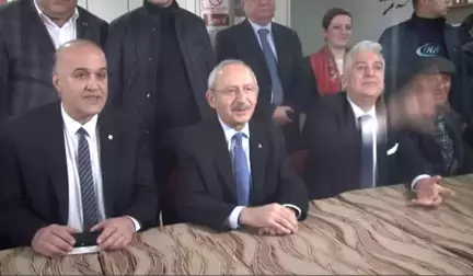 Kılıçdaroğlu Kahvede Vatandaşlarla Buluştu